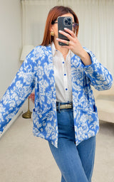 Veste fleurie bleue et blanche DOROTHEE