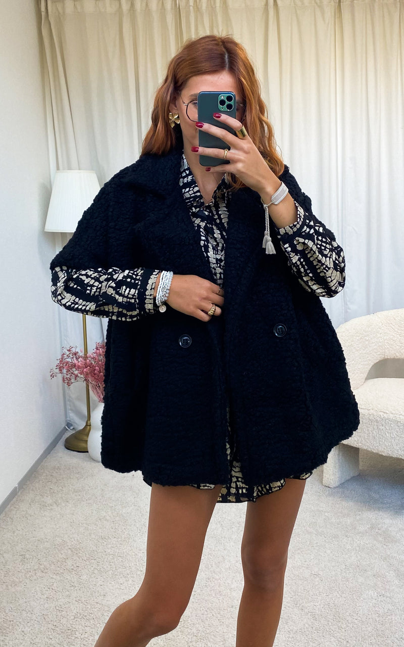 Veste moumoute oversize sans manches noir MAENA