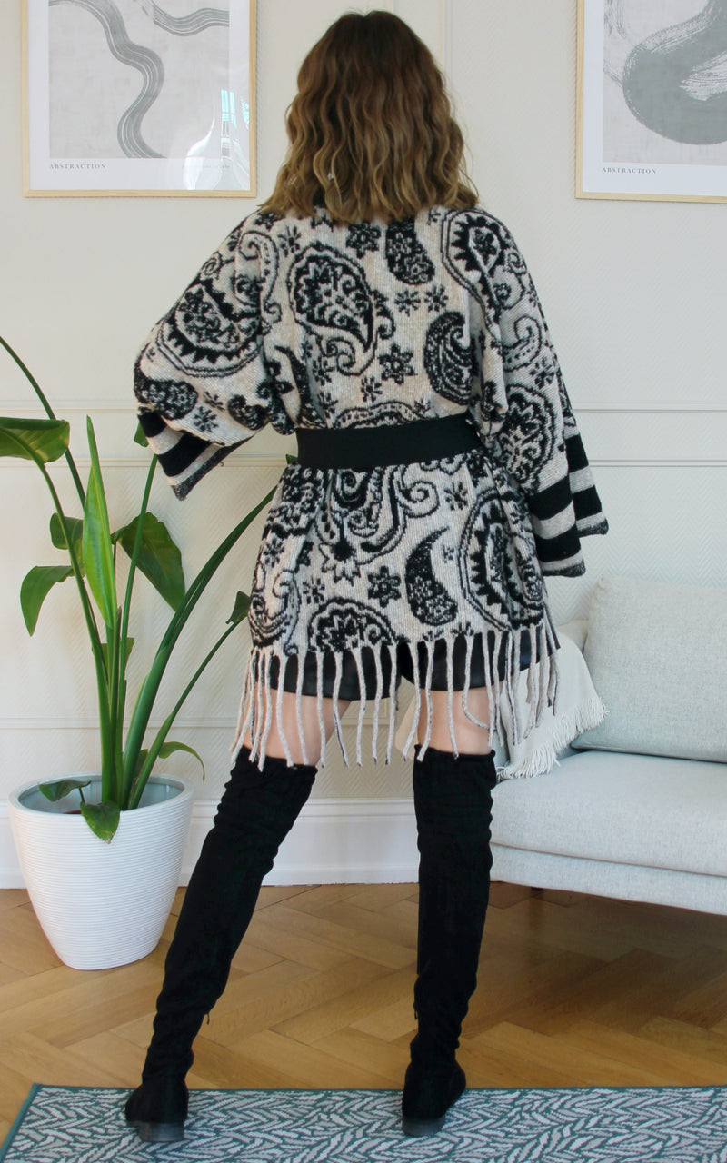 Poncho à motifs beige "Emiliana"